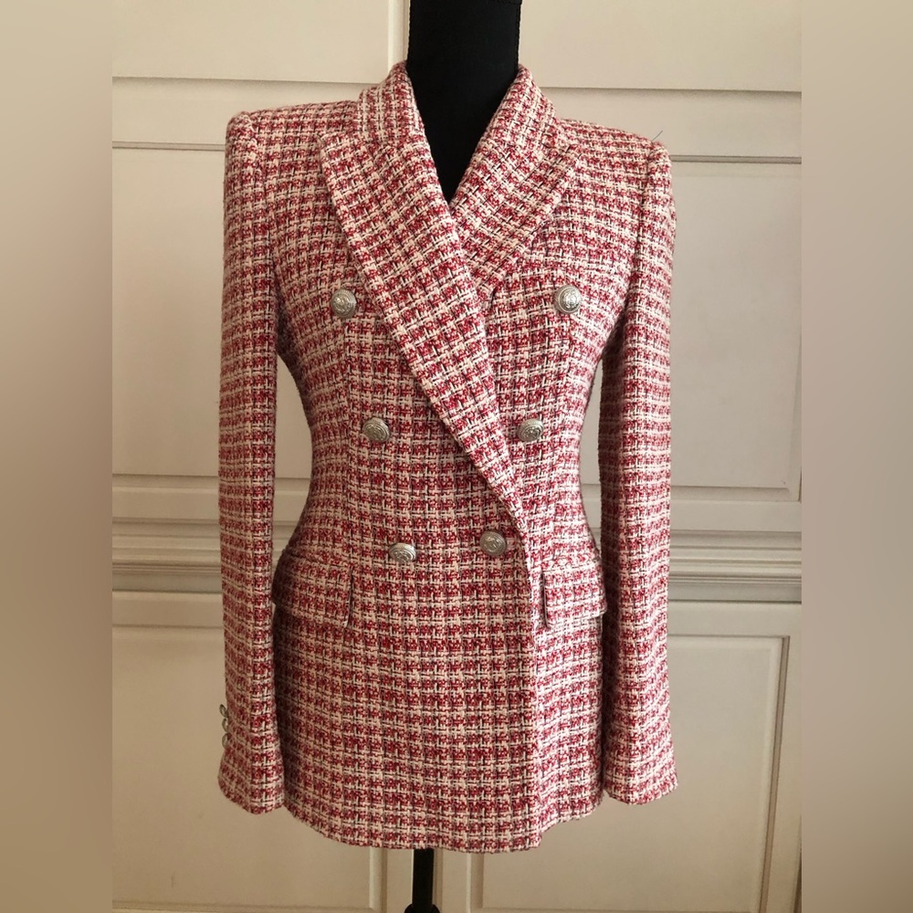 Zara textured Tailored Double-Breasted Tweed Blazer. red off white , black .